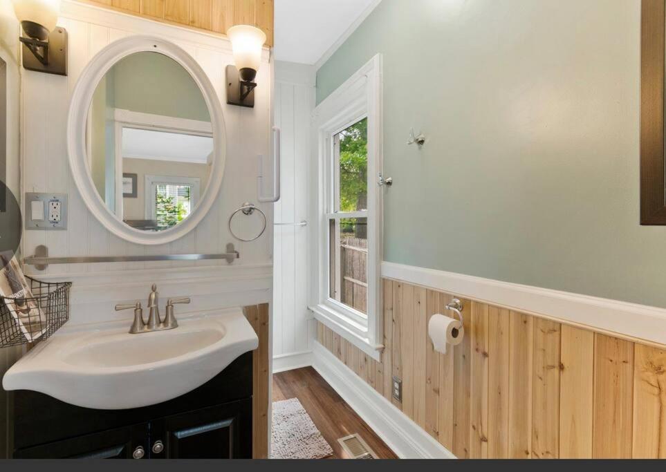 Beautiful Studio Apartment In Historic House New Haven Luaran gambar